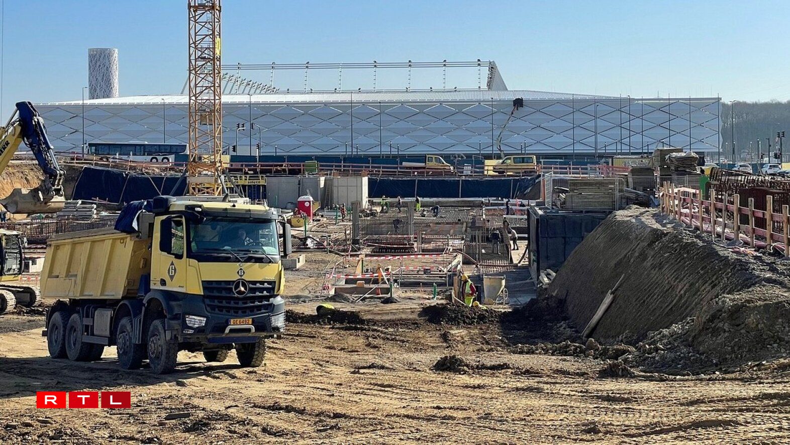 Work on the P&R at the Cloche d'Or