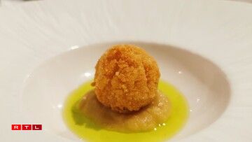 Accras de morue façon Douala, brochettes suya de bœuf Angus, dorade sauce Mbongo et mini poulet DG revisité : quelques-uns des tapas qui seront proposés dans l’espace « Chez Doudou Tapas ».