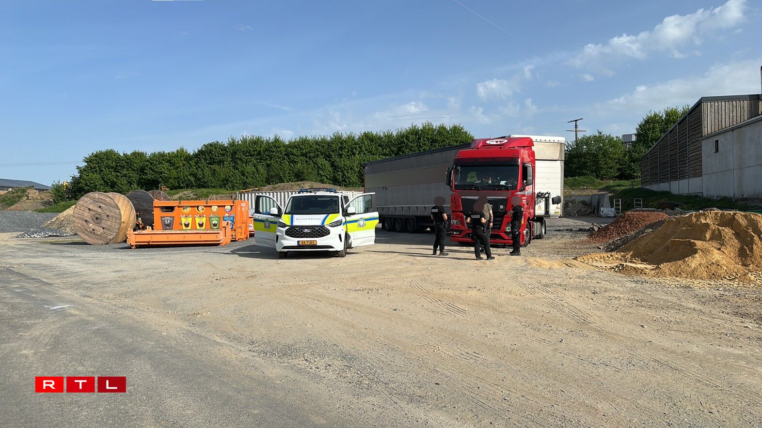 The location of the seizure late Friday afternoon. Customs had sent trucks to transport the seized goods.