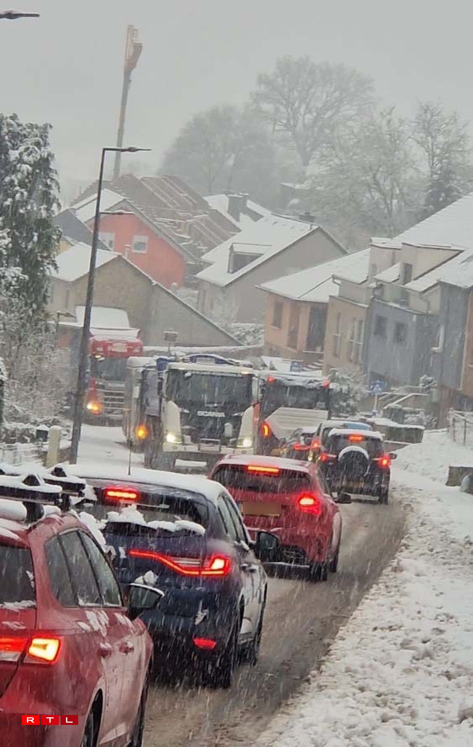 Zu Habscht kommen d'Camionen d'Kräizerbuch net erop.