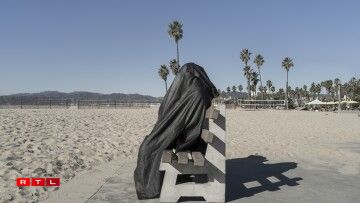 SHELTER, série Erre