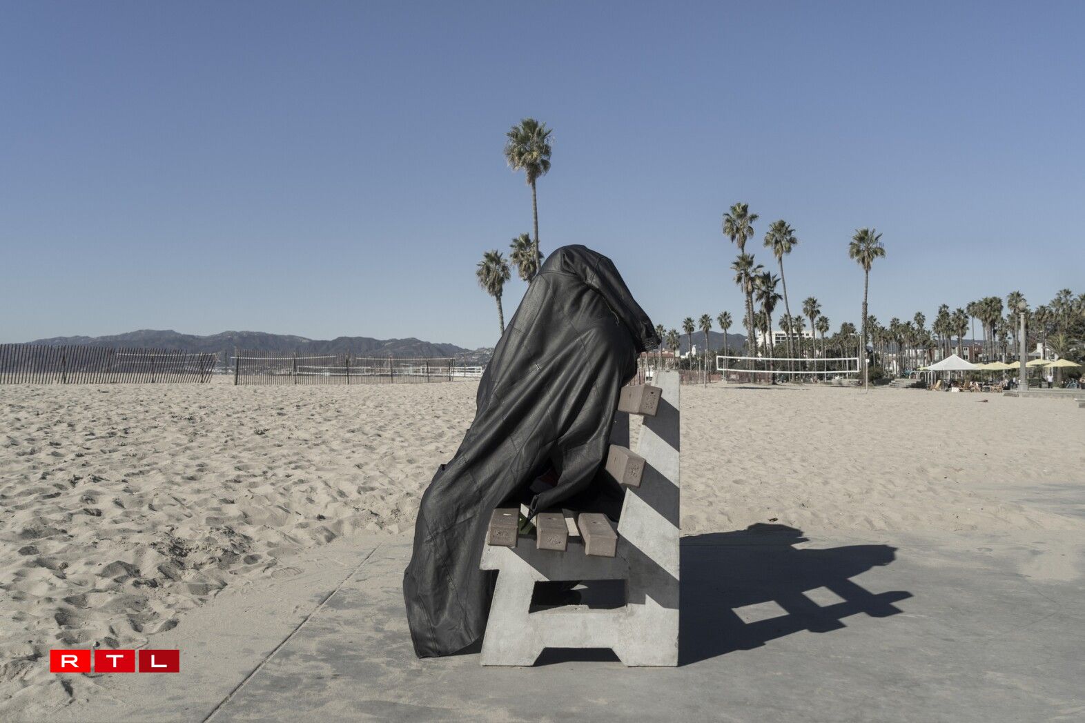 SHELTER, série Erre