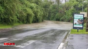 Route de Rémelfing coupée près de Bouzonville.