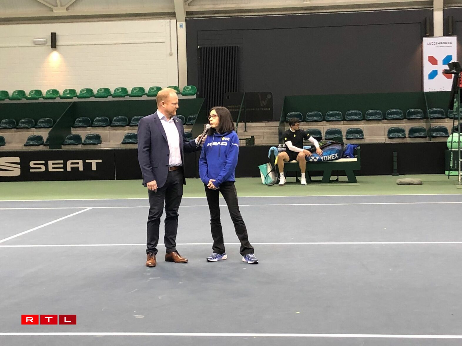 Éierung vum Liz Conzemius, Weltmeeschterin am Blannentennis.