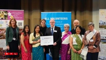 Champa Lao project members.