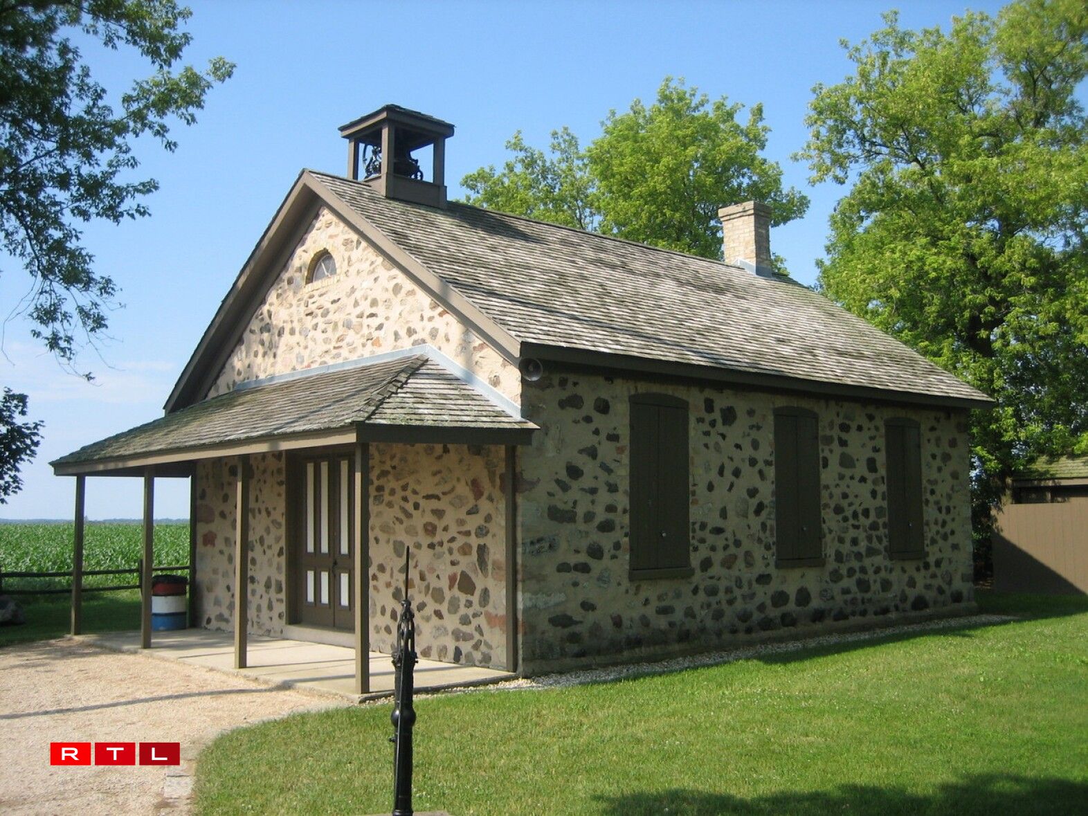 Stony Hill School, Waubeka, Wisconsin - Birthplace of US Flag Day