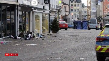 Une autre photo des lieux où plusieurs personnes ont été renversées à Trèves le 1er décembre 2020