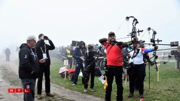 De Gilles Seywert am Asaz