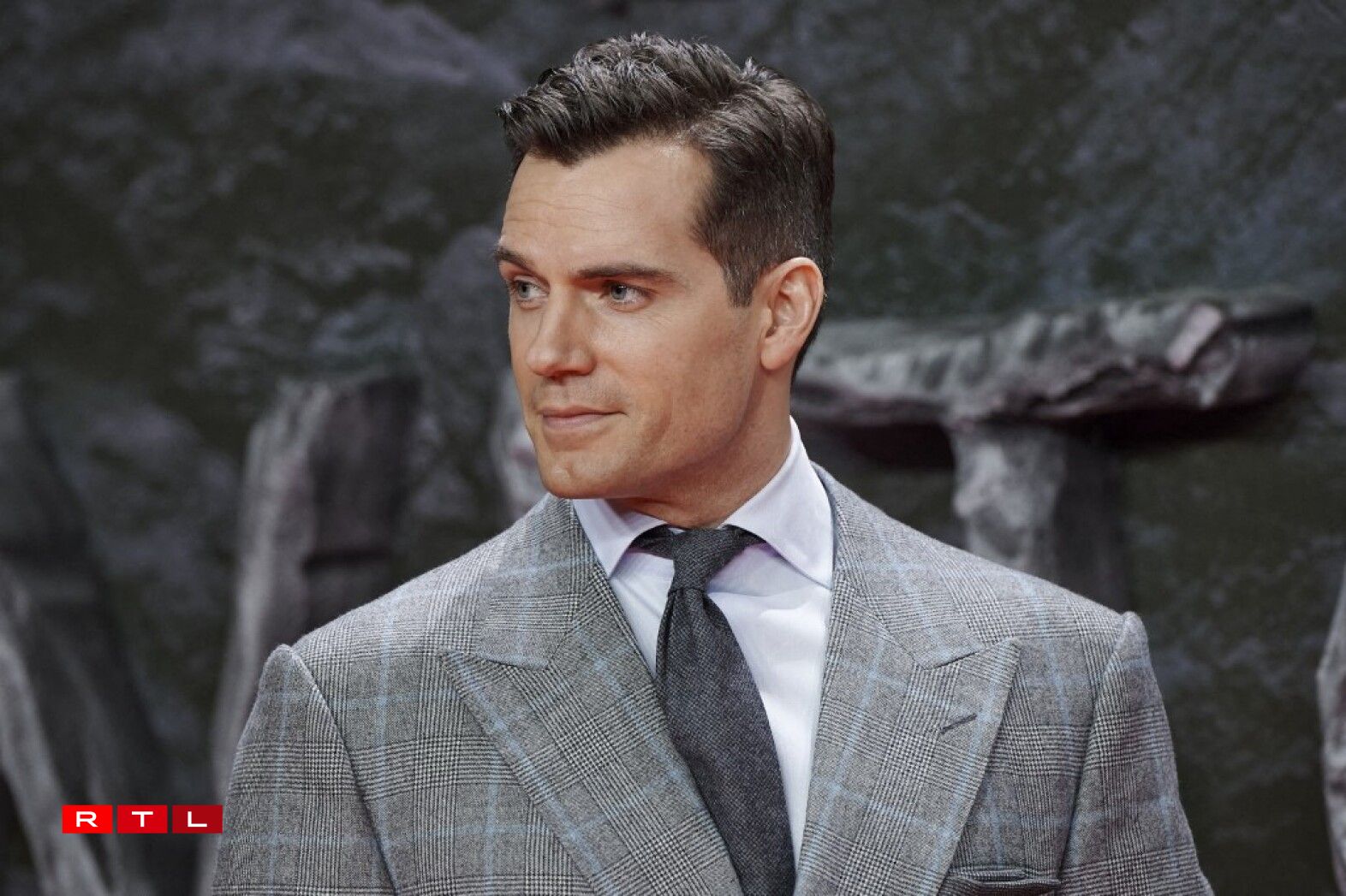 Den Henry Cavill géif sech iwwer d'Roll freeën.