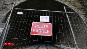 Den Accès zum Tunnel ass aus Sécherheetsgrënn blockéiert.