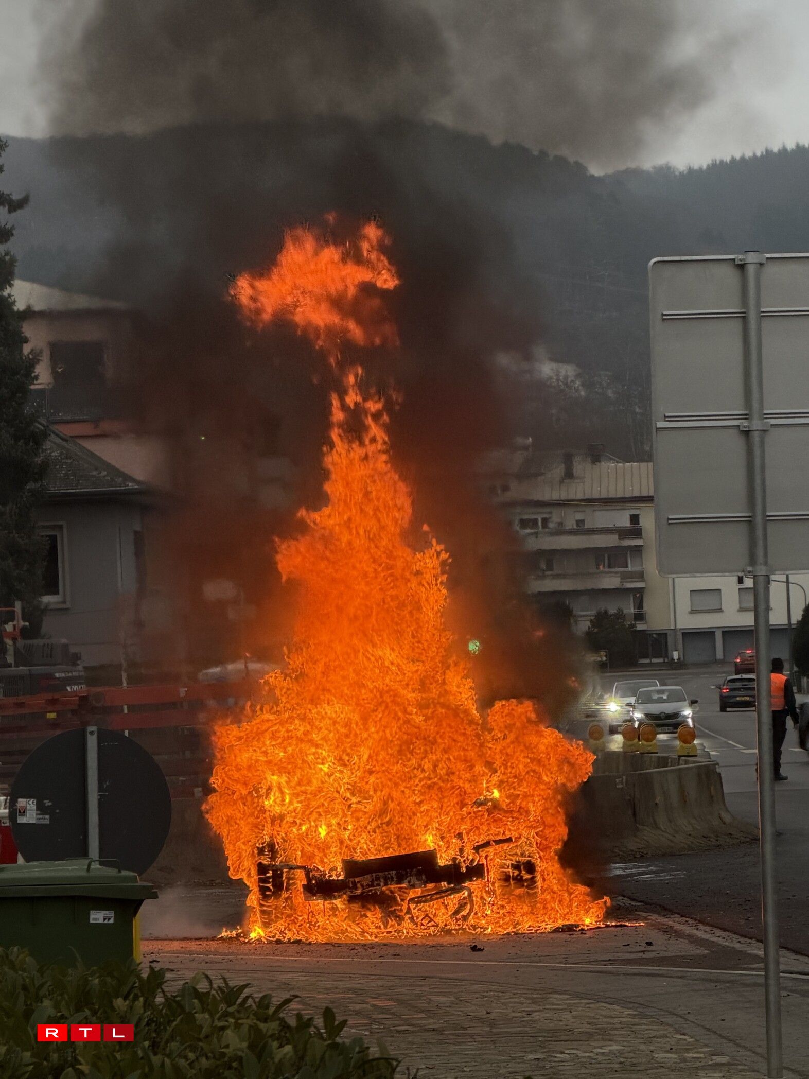 En Zeien huet Fotoe gemaach an der RTL-Redaktioun se geschéckt.