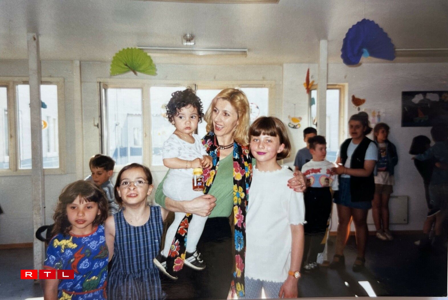 En Deel vun hirer Kandheet huet d'Dijana Engelmann um fréiere Flüchlingsschëff