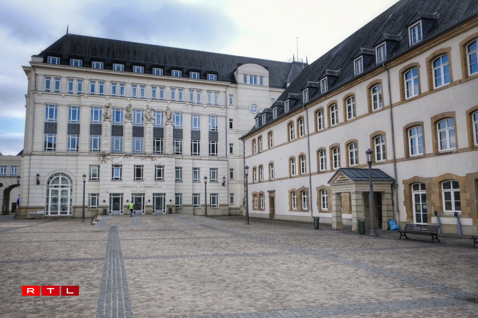 D'Cité judiciaire an der Stad.