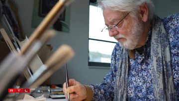 De Kënschtler Jim Knaff huet seng Erfarunge wärend der Covid-19-Pandemie a Skizze festgehalen an zu Biller verschafft.