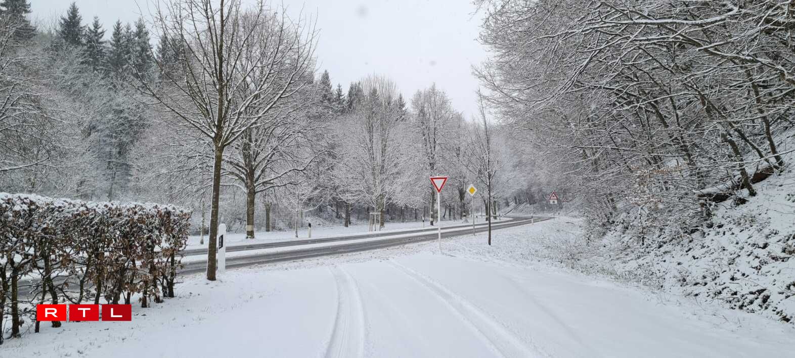 Am Heischtergronn, erop Richtung Eschduerf.