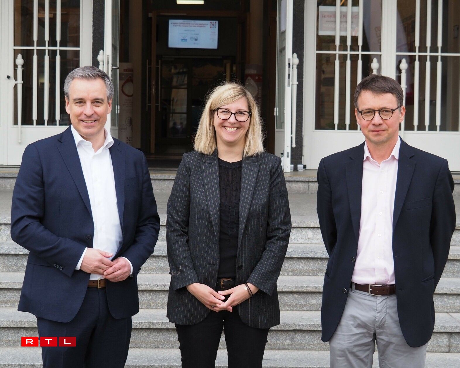 (de g. à dr.) Claude Meisch, ministre de l’Éducation, de l’Enfance et de la Jeunesse ; Maisy Gorza, directrice de l’INL ; Erik Goerens, directeur du Service de la formation des adultes
