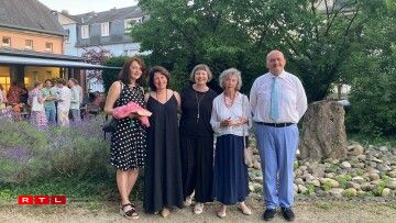 v.l.n.r: Dr Miriam Baldwin, Anne-Marie Reuter, Nathalie Jacoby (Directrice vum CNL) Margret Steckel, Emmanuel Servais