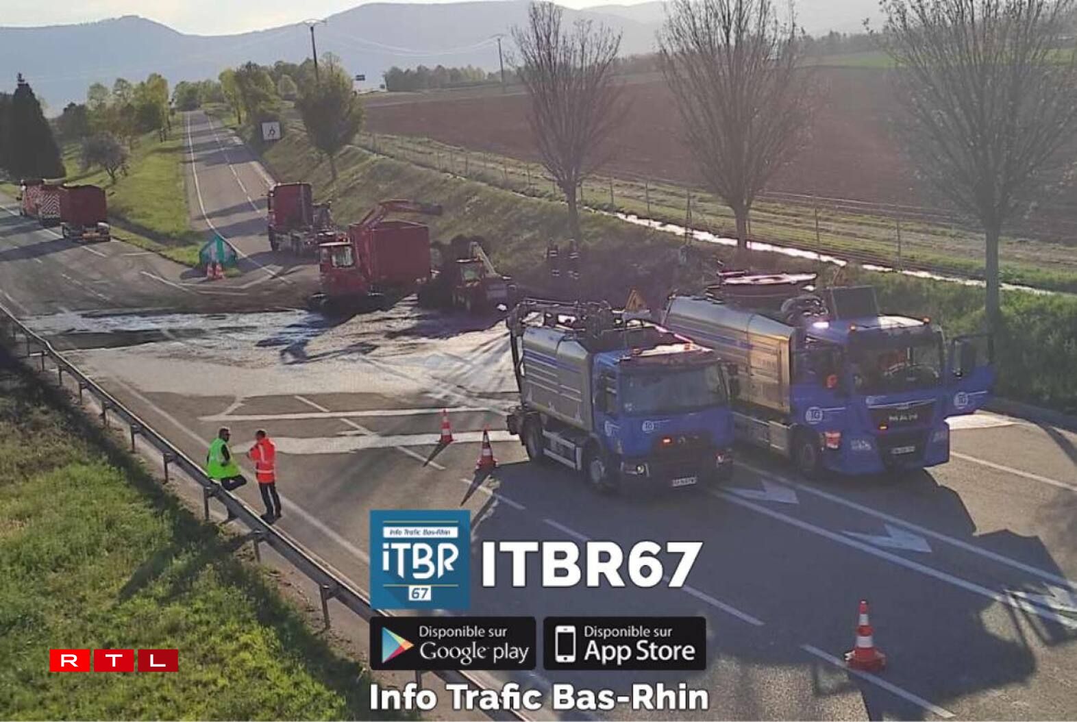 En fin de journée, l'autoroute était toujours fermée