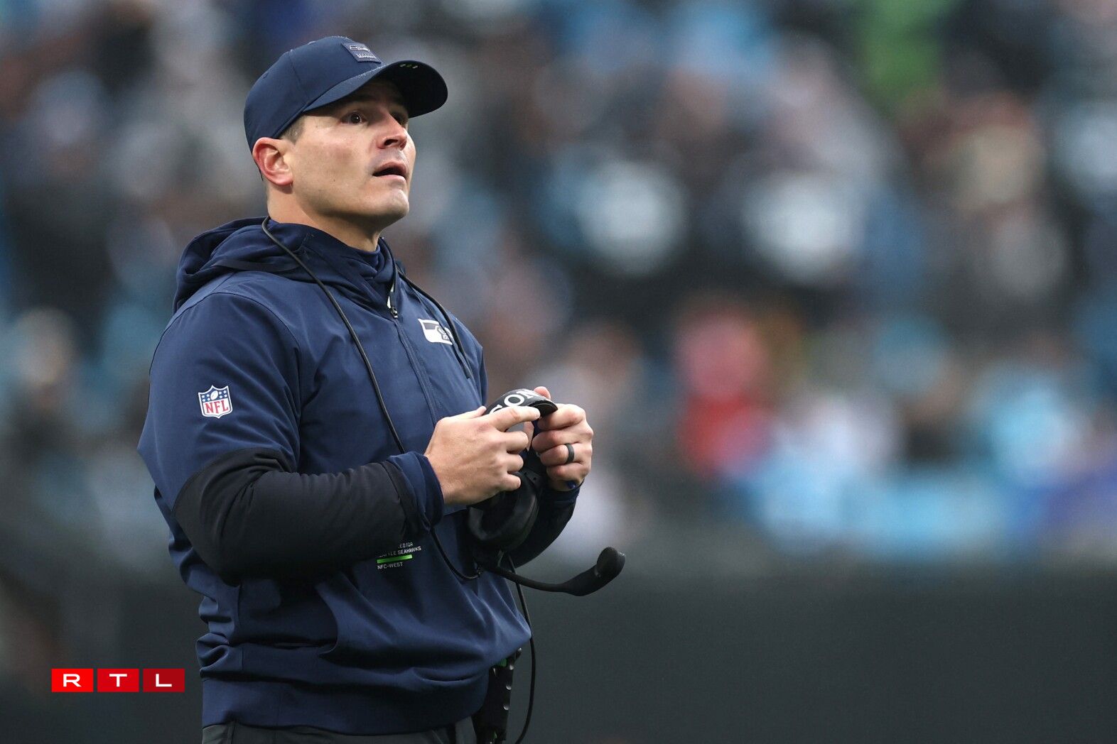 Mike Macdonald, den Head Coach vun de Seattle Seahawks