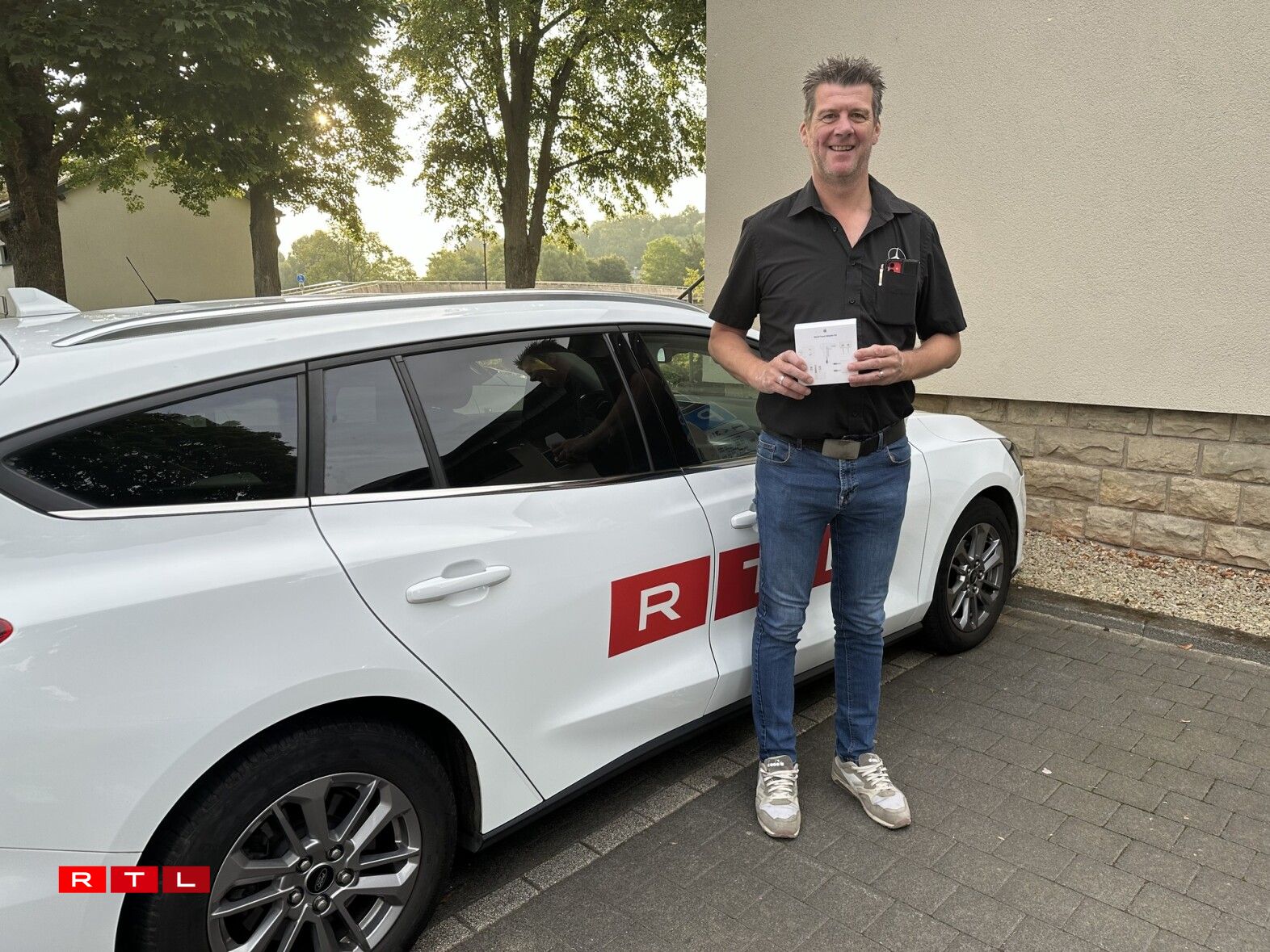 De Patrick Heischbourg war géint 7.20 Auer als éischt op der Plaz an huet domat dës Woch de Präis gewonnen!