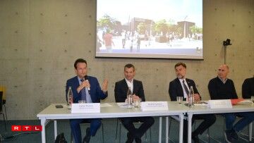 (de g. à dr.) Carlo Thelen, directeur général de la Chambre de commerce ; André Hansen, commissaire général du pavillon ; Franz Fayot, ministre de l’Économie ; Mathias Fritsch, architecte-associé chez Beiler François Fritsch, président du jury