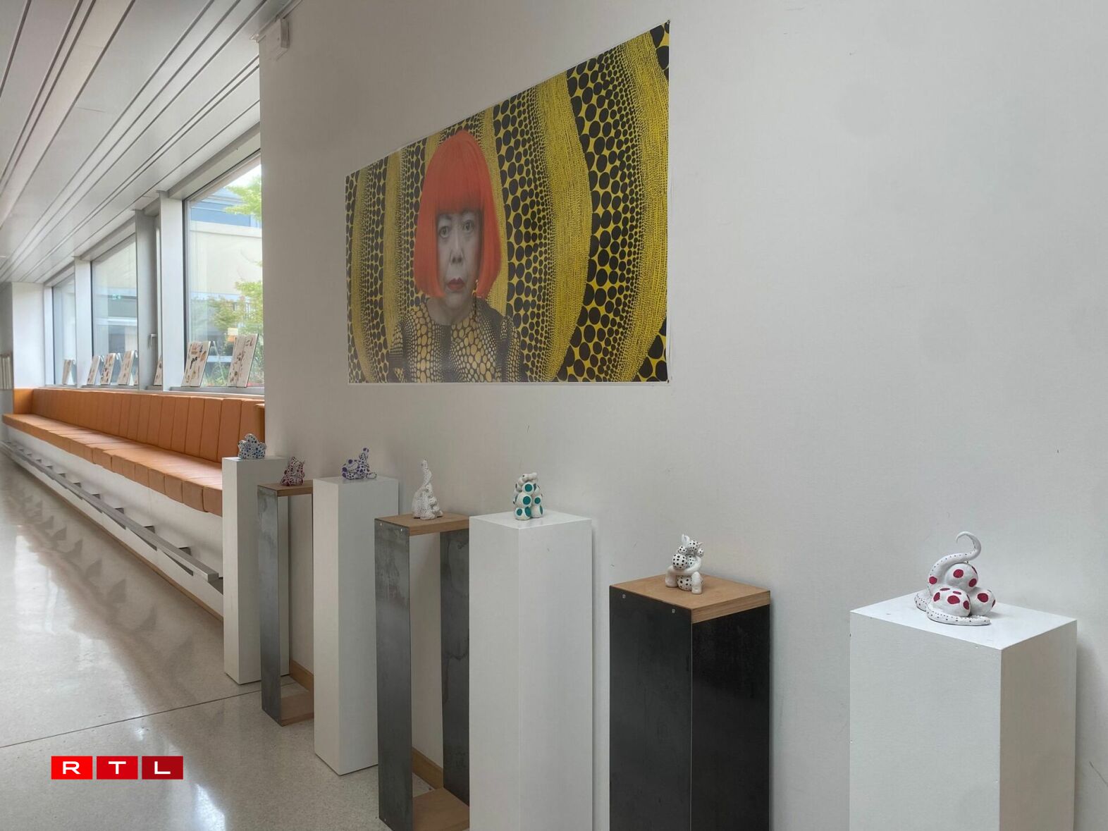 Wierker vum Konscht Departement vum Athenée de Luxembourg.