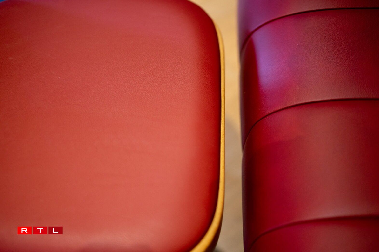 Nouvelles banquettes, nouvelles chaises