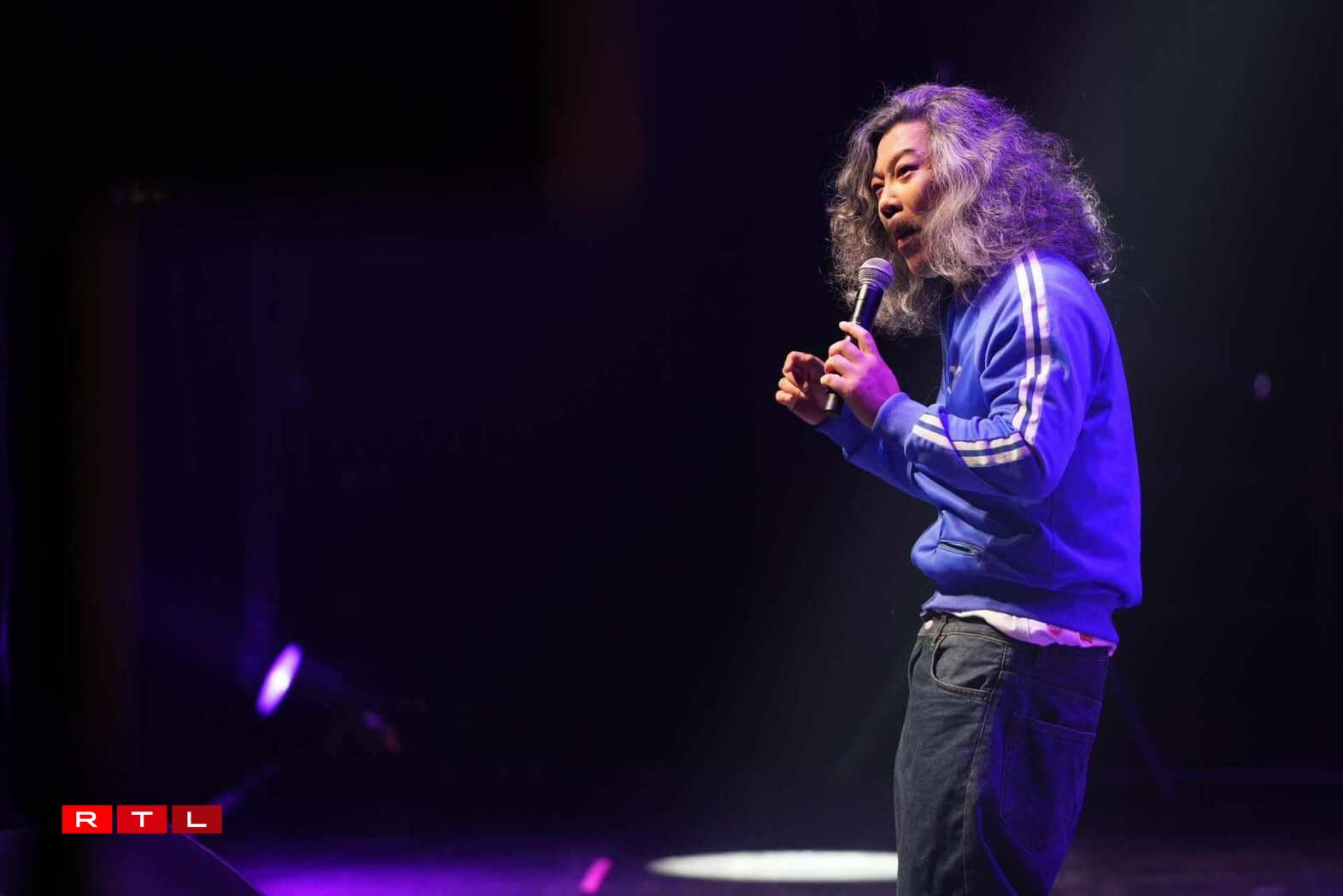 Bun Hay Mean nous a fait douter avant de nous faire rire aux éclats le 15 juin 2025 à la Rockhal