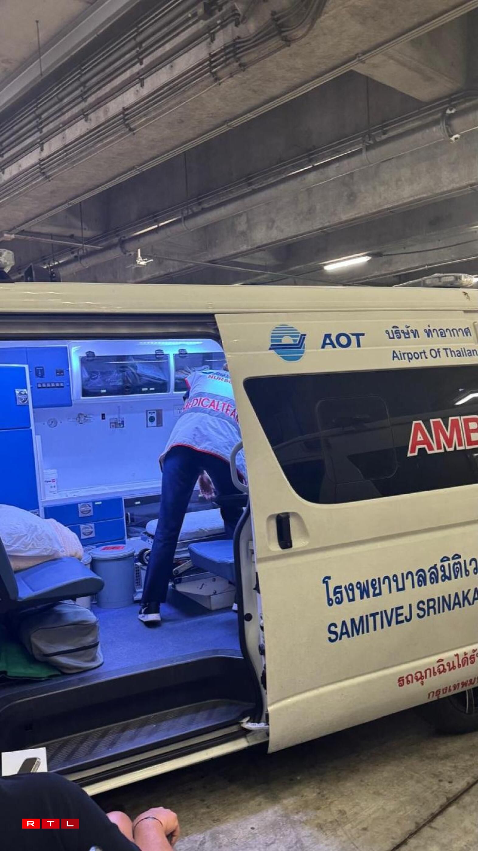 An dëser Ambulanz gouf de Lëtzebuerger blesséierten an e Spidol bruecht.