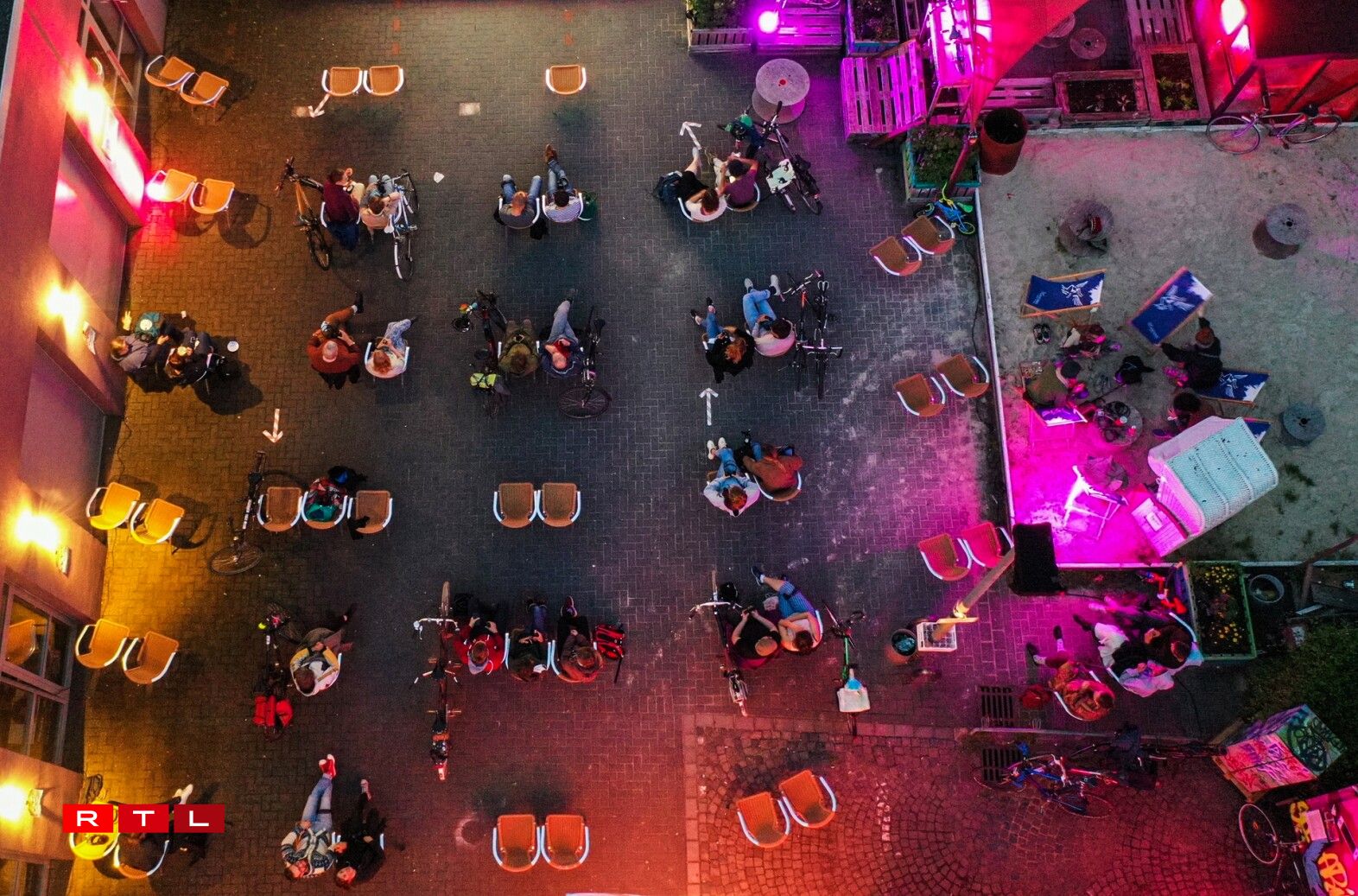 Drive-in-Kino fir Cyclisten an Däitschland