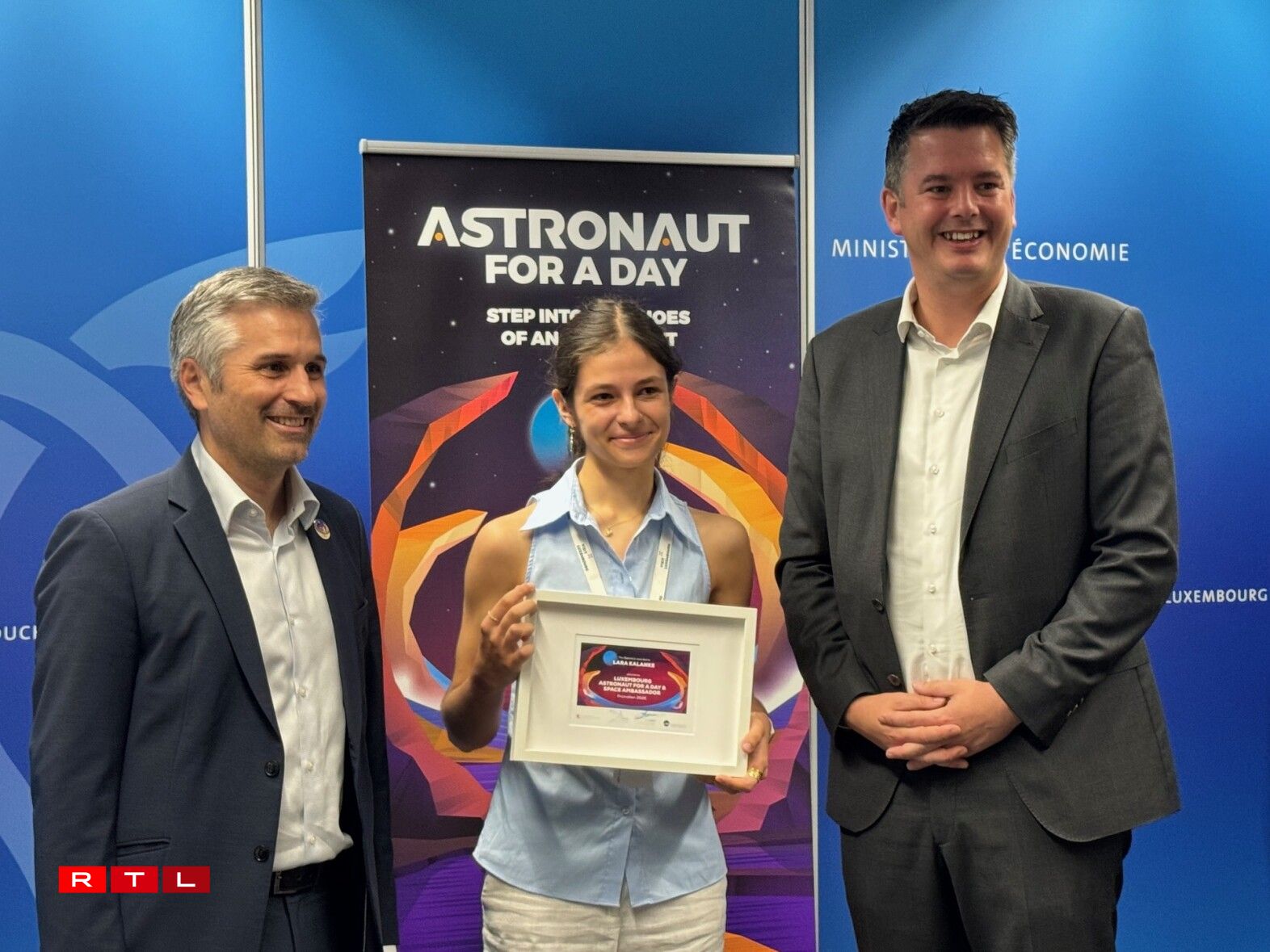 Lara Kalanke de l'Ecole européenne au Kirchberg reçoit également son diplôme