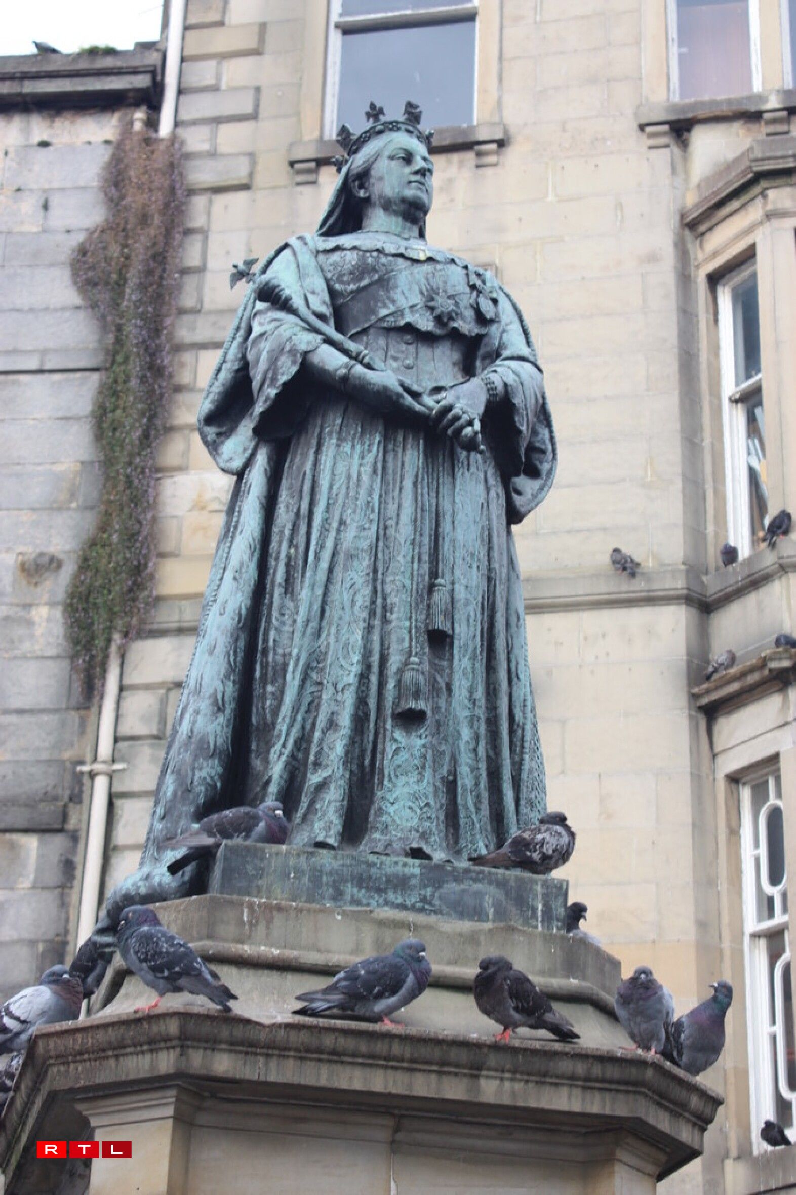 One of two named statues of women in Edinburgh - Queen Victoria at the foot of Leith Walk.
