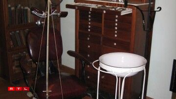 Dental chair and equipment belonging to Dr. Bernard J. Cigrand - now on exhibit at Blackberry Farm, Aurora, Illinois