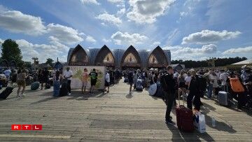 Déi éischt Leit sinn um Tomorrowland ukomm.