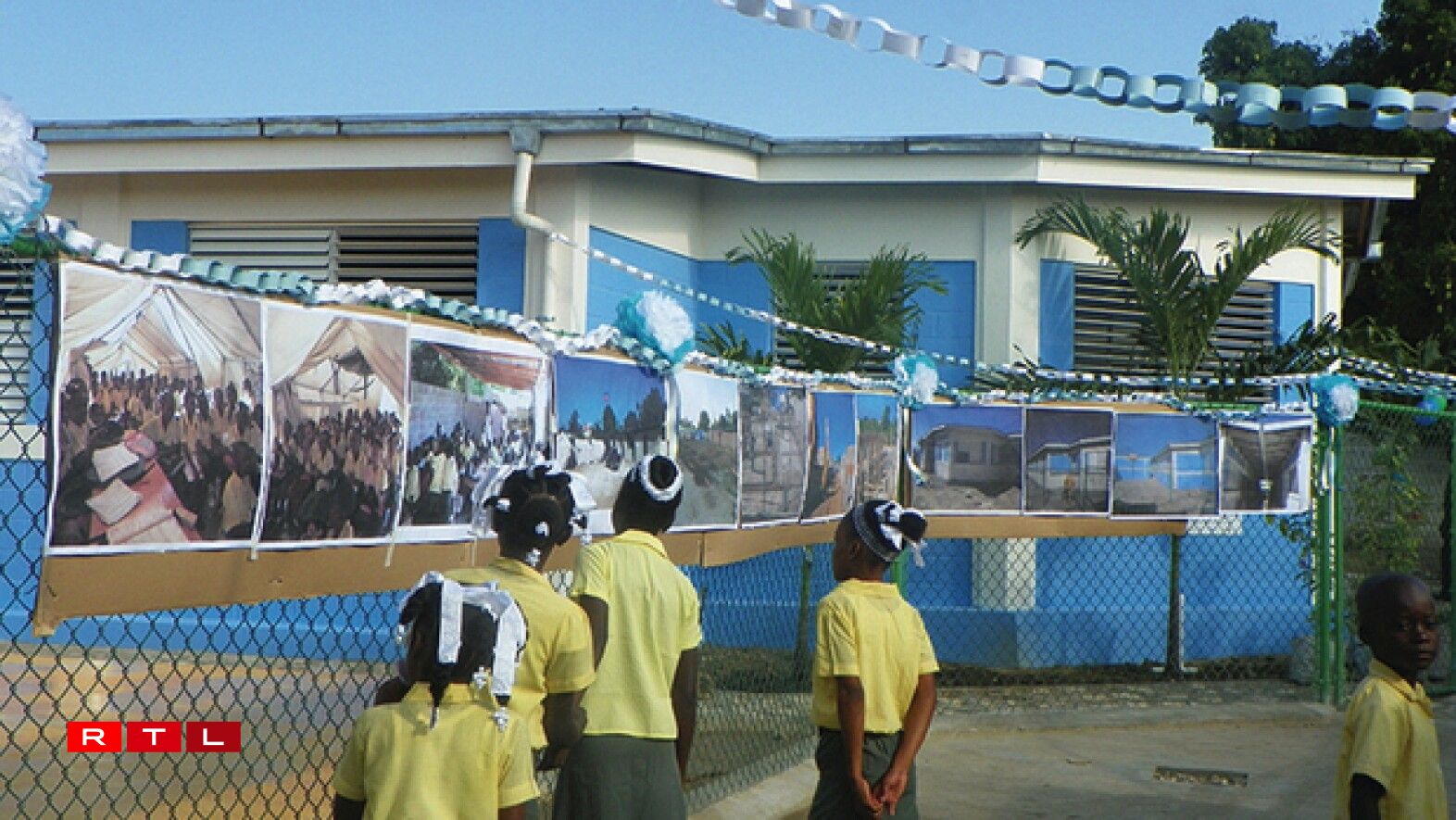 SOS Village d'Enfants Monde - Réouverture de l'école communautaire de Santo 19, Port-au-Prince, Haïti.