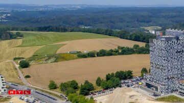 La vue opposée du Kuebebierg, photographiée il y a plusieurs mois.