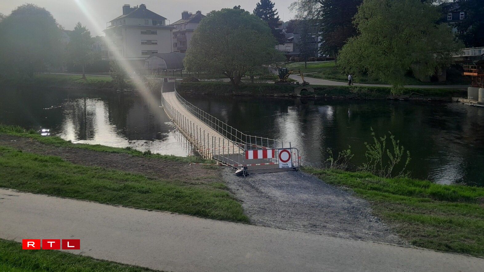 Um Mëttwoch war d'Bréck nach zou.