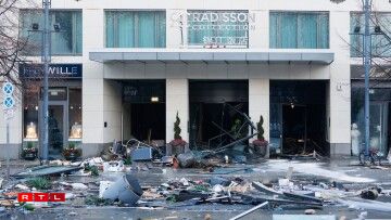 Une centaine de pompiers sont mobilisés depuis ce matin.
