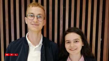 De Pit GASPAR (LJBM) an d'Lavinia NEMES (LGL) hu Lëtzebuerg zu Lissabon vertrueden