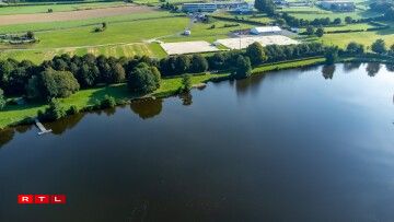 Let's zoom out a bit.