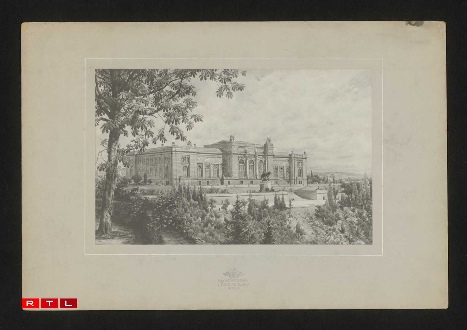 Den National-Musée, Vue aus der Péitruss.