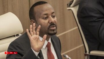2019: Den ethiopesche Premierminister Abiy Ahmed gëtt fir seng