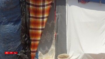 L'entrée de la tente de la famille de Bushra et Mahmood