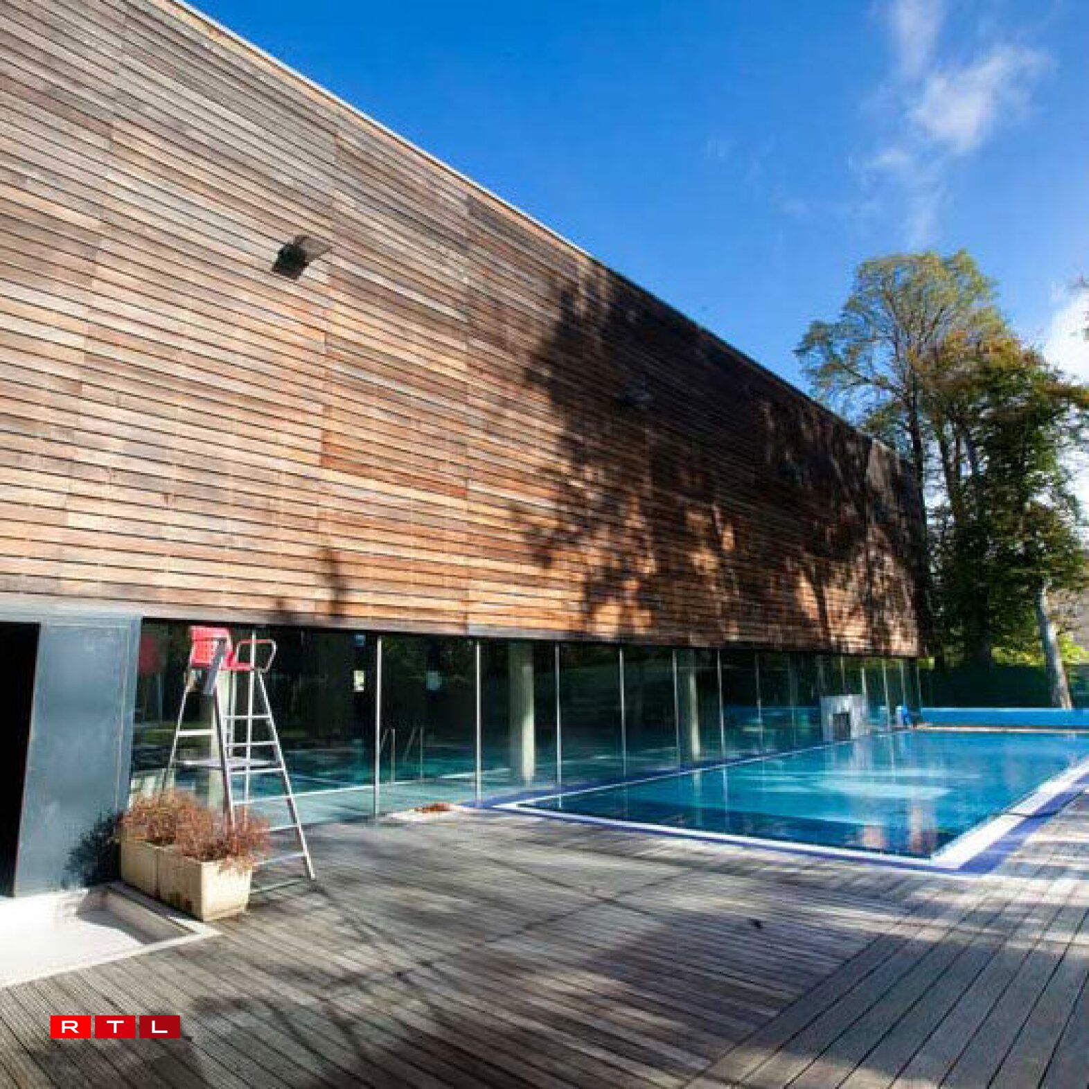 L'espace extérieur des Bains du Parc à Esch