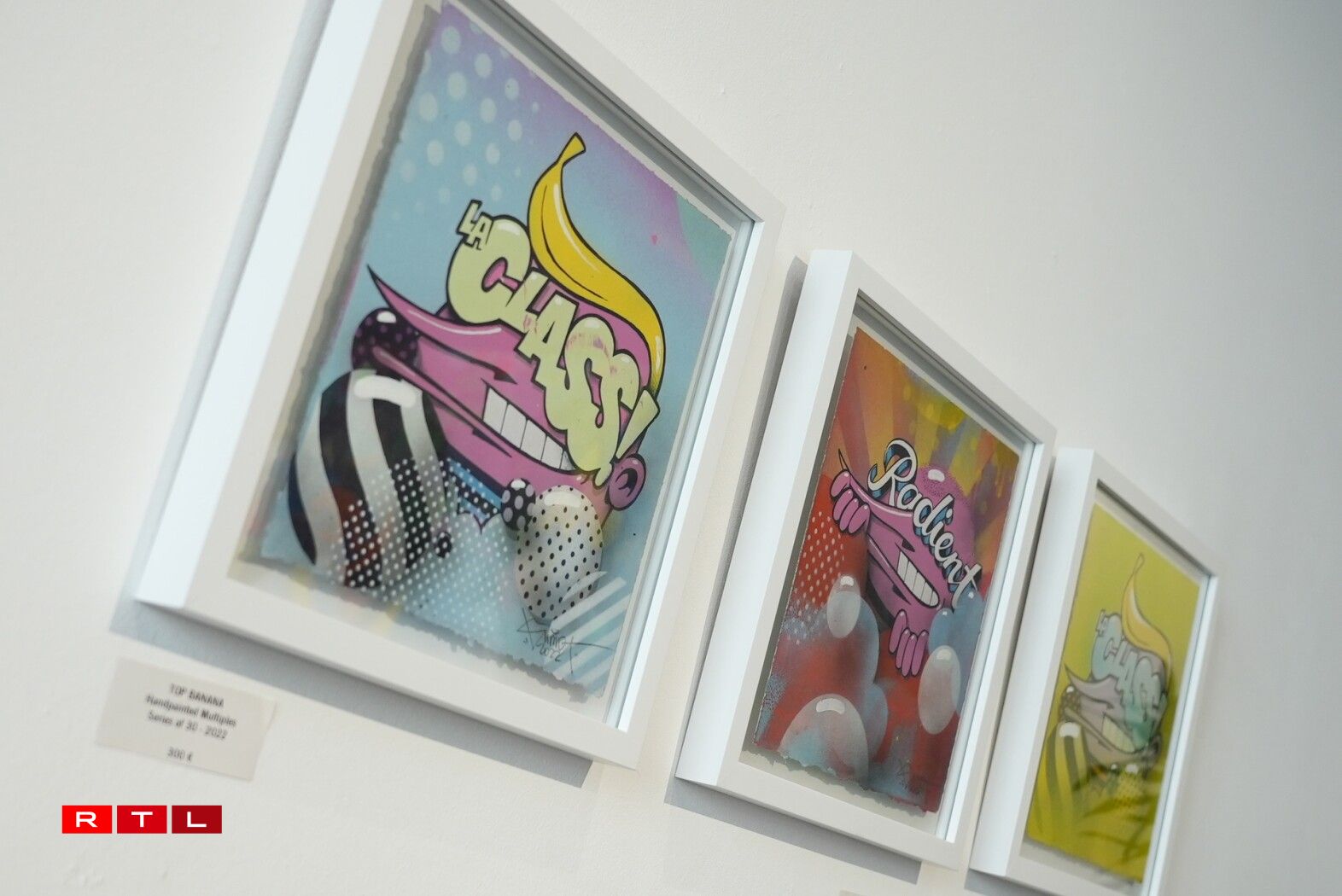 Positive slogans and strong colours are Sumo's trademark.