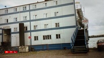 En Deel vun hirer Kandheet huet d'Dijana Engelmann um fréiere Flüchlingsschëff