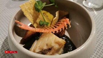 Accras de morue façon Douala, brochettes suya de bœuf Angus, dorade sauce Mbongo et mini poulet DG revisité : quelques-uns des tapas qui seront proposés dans l’espace « Chez Doudou Tapas ».