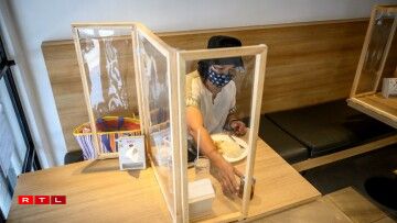 Un système simple, fait maison dans un restaurant en Thaïlande