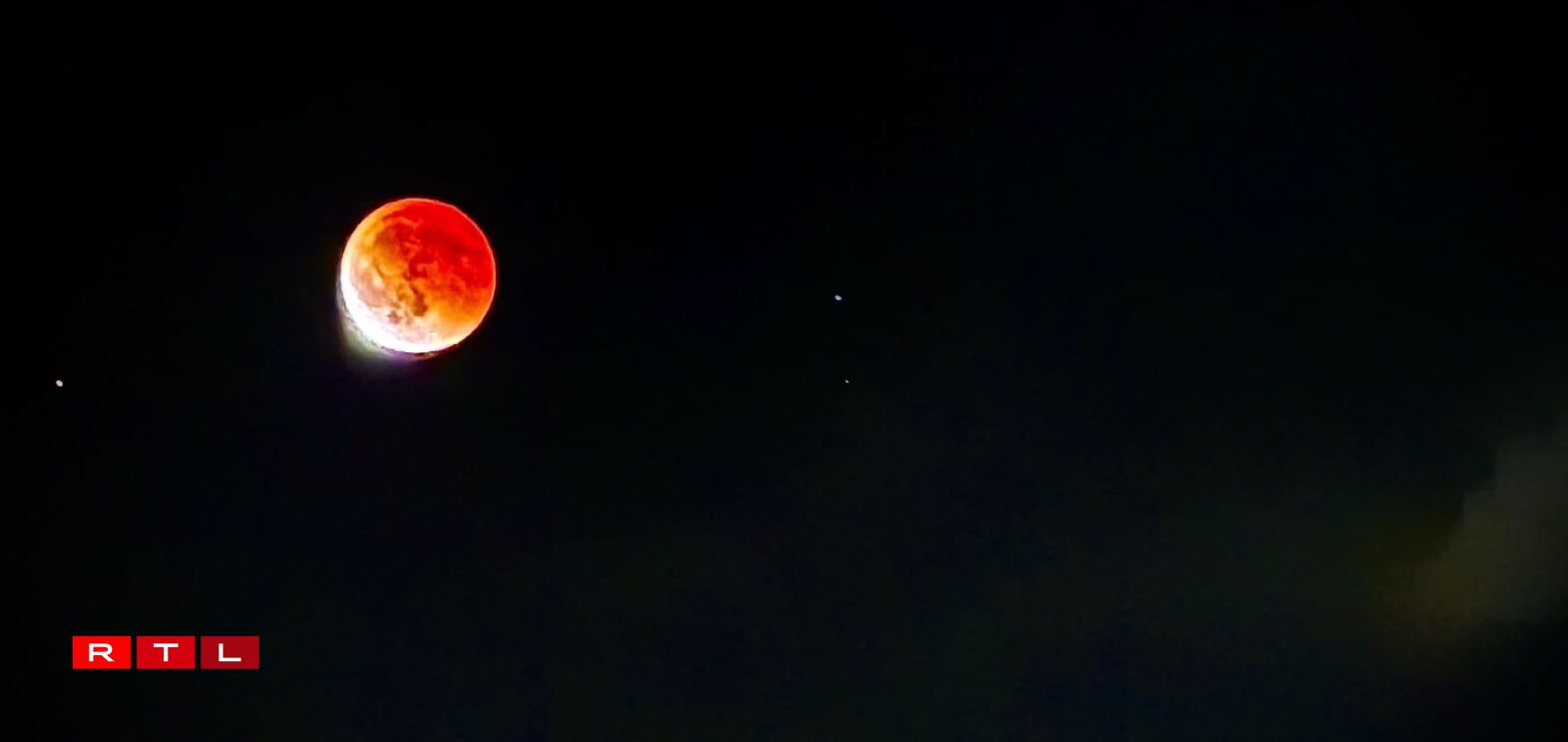 Zu Monopoli an Italien mat engem Iphone 16 Pro Max gemaach/Manuel Hubo