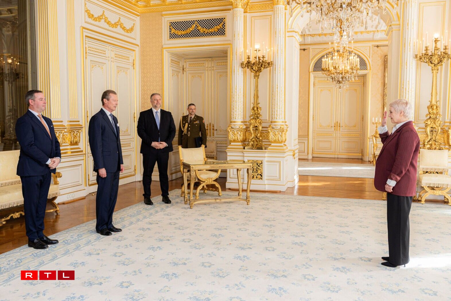 Fotoe stame vum offiziellen Internetsite vun der Cour Grand-Ducale